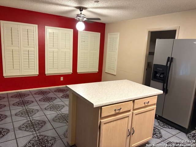 Image 24 of 32 For 7501 Avery  