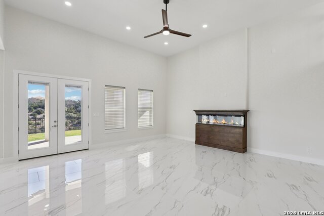 Image 13 of 49 For 10014 Ivory  