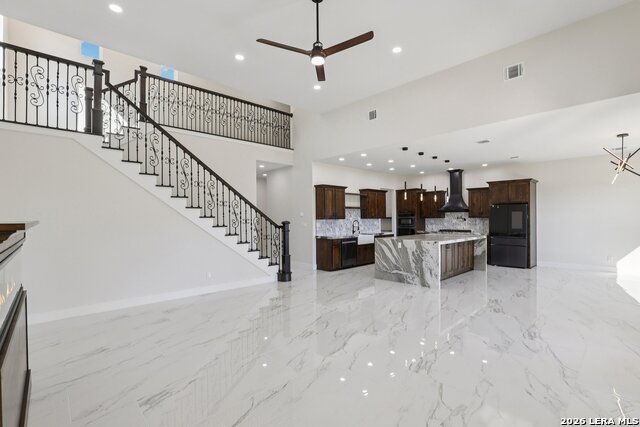 Image 17 of 49 For 10014 Ivory  