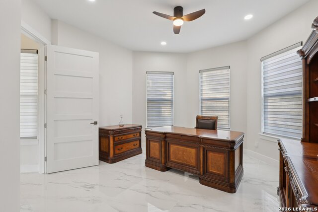 Image 30 of 49 For 10014 Ivory  