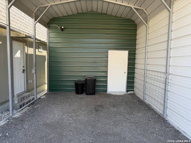 Image 18 of 26 For 9137 Fawn Creek