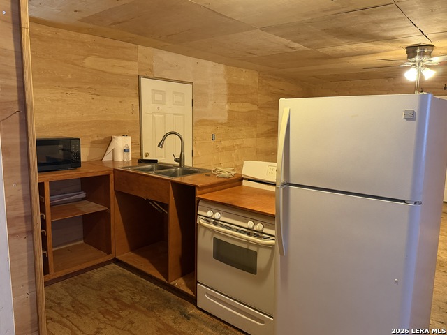 Image 8 of 26 For 9137 Fawn Creek