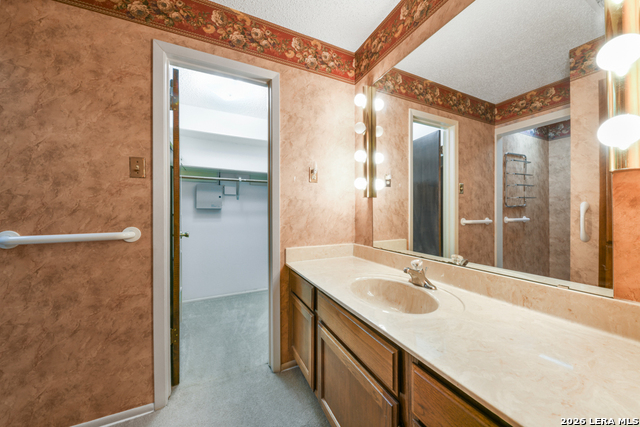 Image 17 of 35 For 1033 Live Oak E