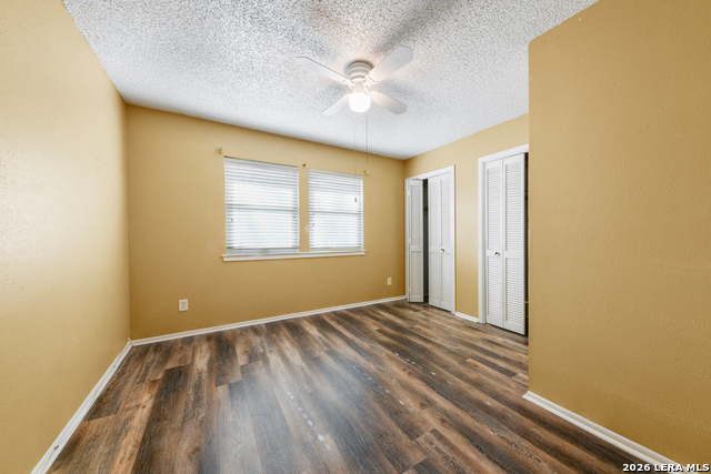 Image 23 of 35 For 1033 Live Oak E