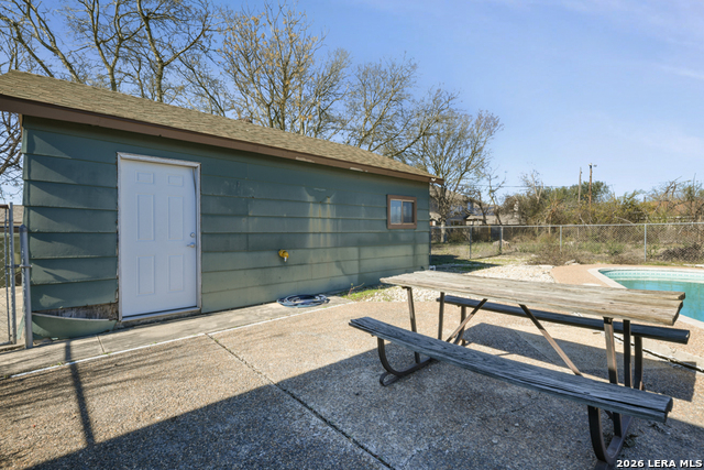 Image 34 of 35 For 1033 Live Oak E