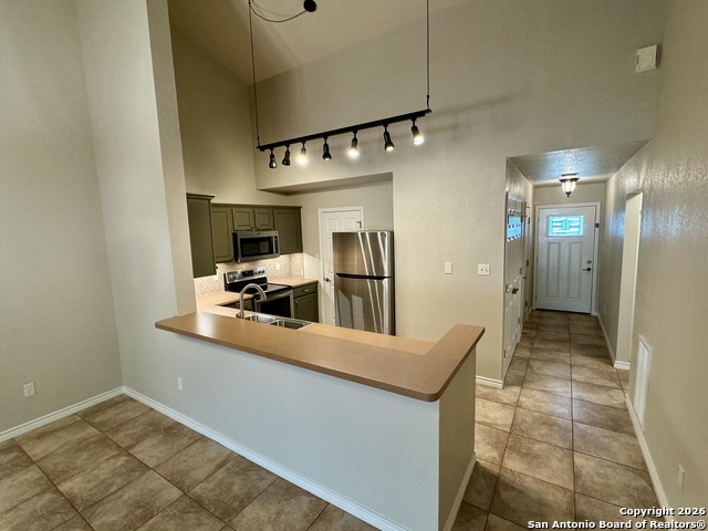 Image 3 of 18 For 143 Oak Grove