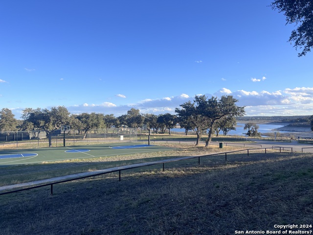 Image 10 of 17 For 128 Milfoil Ln