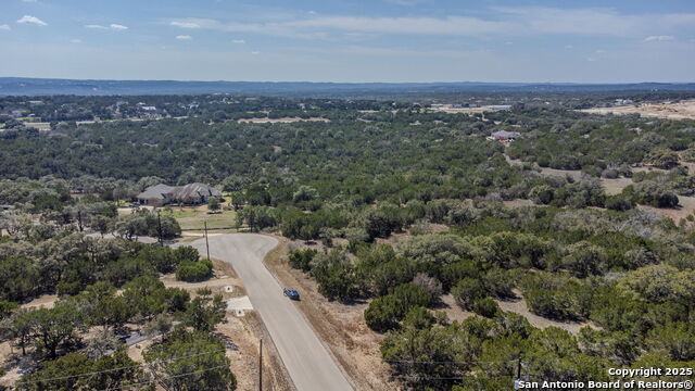 Image 4 of 17 For 128 Milfoil Ln