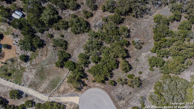 Image 6 of 17 For 128 Milfoil Ln