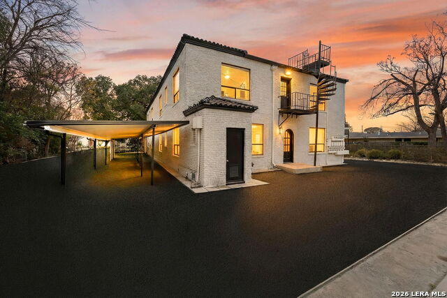 Image 12 of 21 For 1635 W Mulberry Ave  207