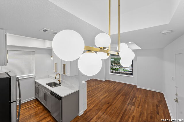 Image 19 of 21 For 1635 W Mulberry Ave  208