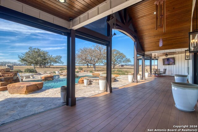 Listing photo id 42 for 2021 Fm 3240
