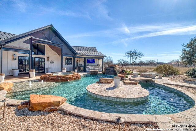 Listing photo id 47 for 2021 Fm 3240