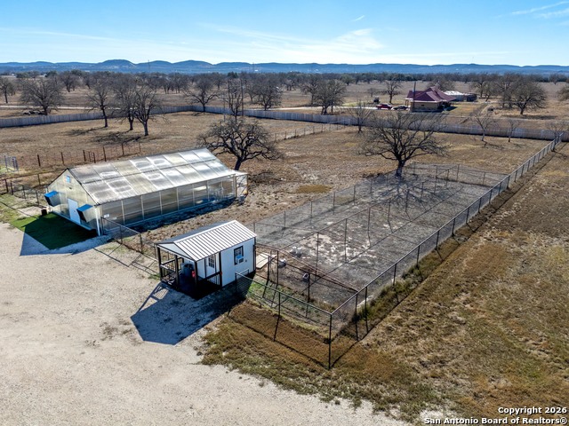 Listing photo id 62 for 2021 Fm 3240