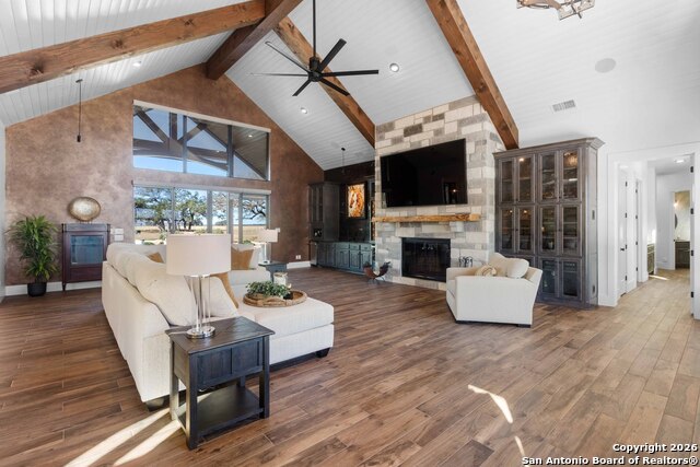 Listing photo id 5 for 2021 Fm 3240