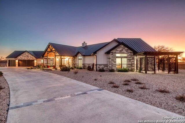 Listing photo id 77 for 2021 Fm 3240