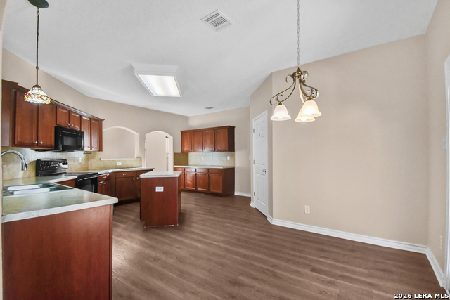 Image 7 of 26 For 8530 Cheyenne Blf