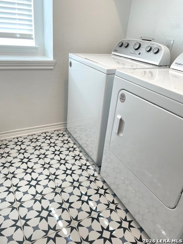 Image 12 of 23 For 10643 Military Dr W