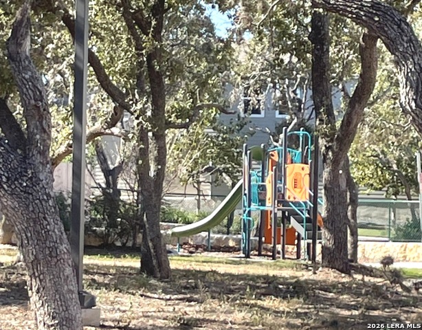 Image 22 of 23 For 10643 Military Dr W