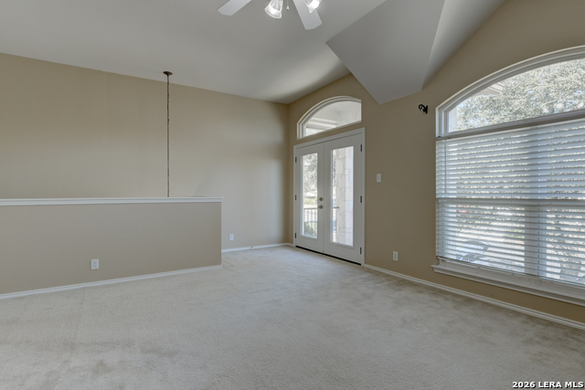 Image 18 of 34 For 5 Greta Dr  