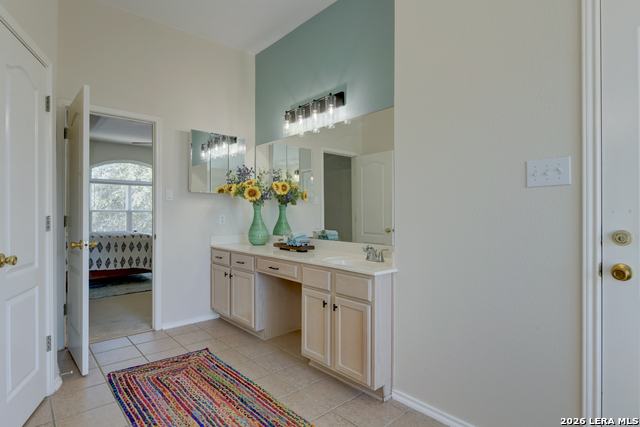 Image 22 of 34 For 5 Greta Dr  