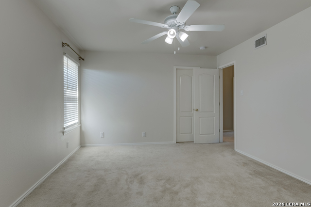 Image 27 of 34 For 5 Greta Dr  