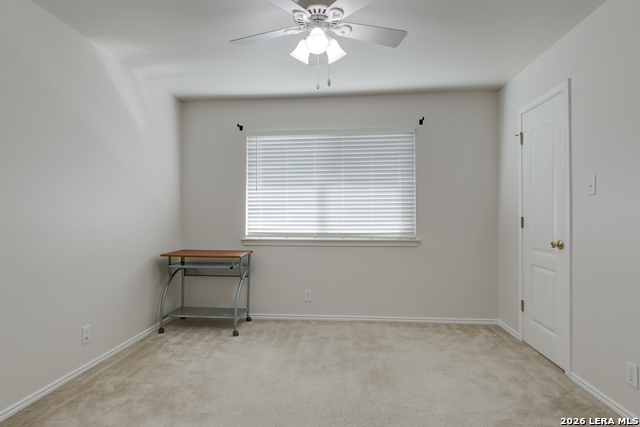 Image 29 of 34 For 5 Greta Dr  