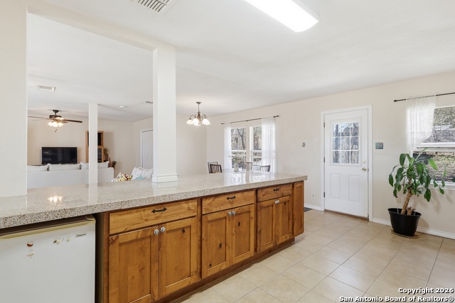 Image 13 of 25 For 219 Karen Ln