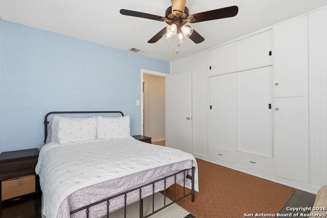 Image 15 of 25 For 219 Karen Ln