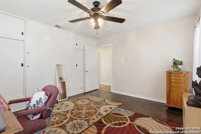 Image 17 of 25 For 219 Karen Ln