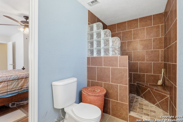 Image 20 of 25 For 219 Karen Ln