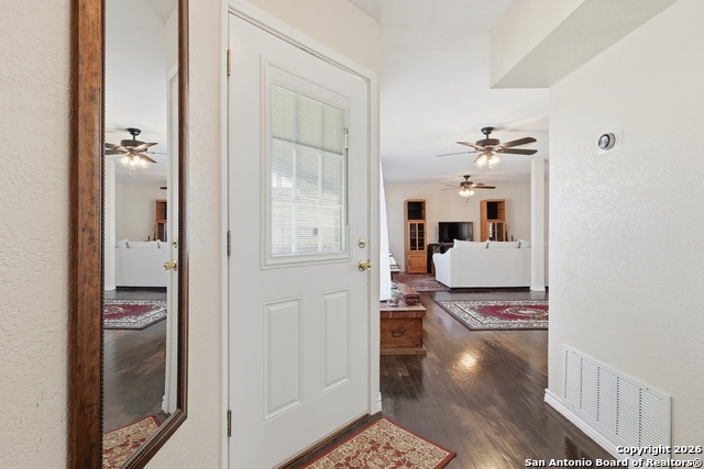 Image 4 of 25 For 219 Karen Ln