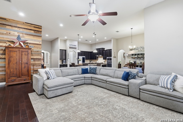 Image 17 of 39 For 239 Sittre Dr