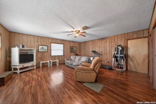 Image 12 of 21 For 3706 Petry Dr