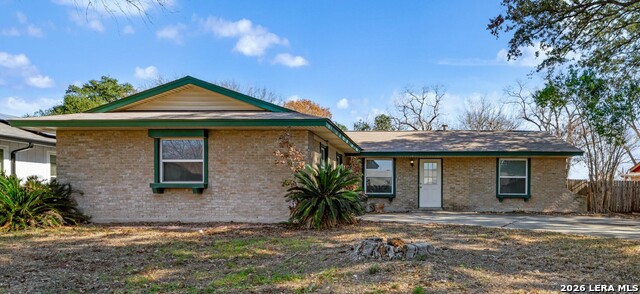 Image 2 of 21 For 3706 Petry Dr