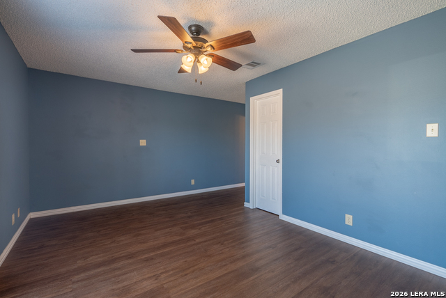 Image 12 of 22 For 4527 Stradford Place