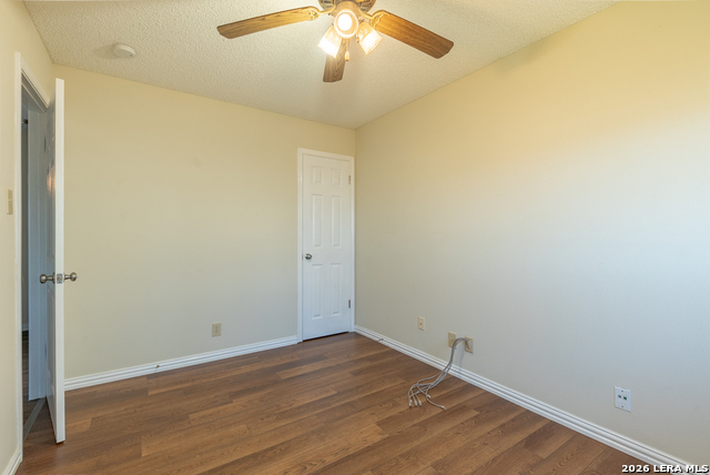 Image 19 of 22 For 4527 Stradford Place