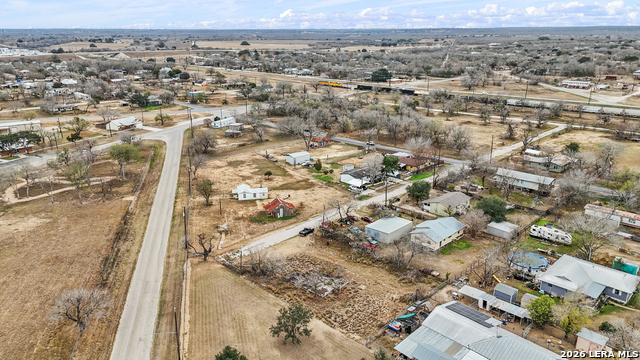 Image 14 of 16 For 231 4th E 