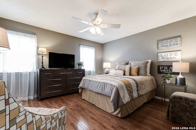 Image 13 of 22 For 11303 Vance Jackson  E3