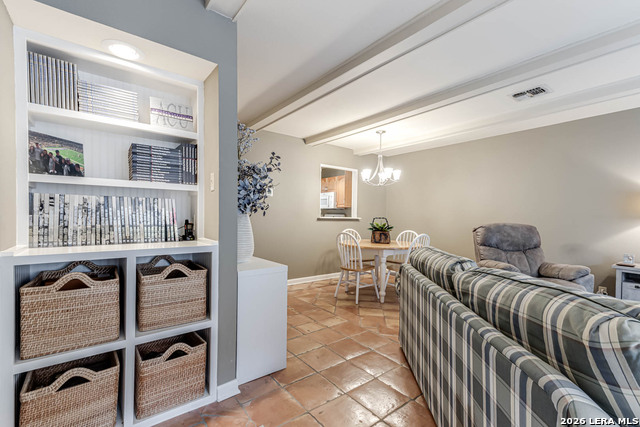 Image 5 of 22 For 11303 Vance Jackson  E3