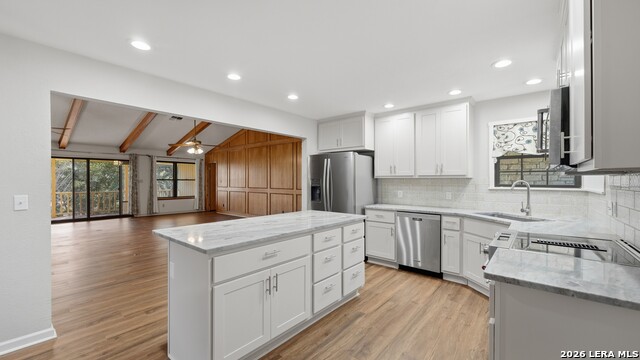 Image 12 of 50 For 132 Outer Dr W