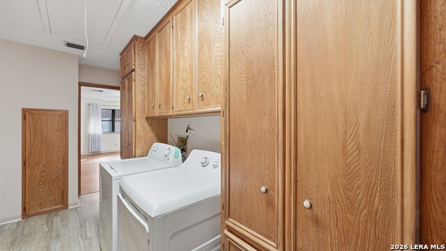 Image 31 of 50 For 132 Outer Dr W