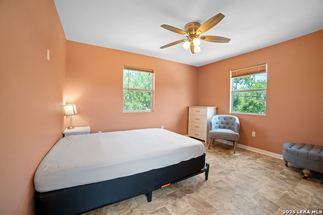 Image 11 of 19 For 232 Hobart  