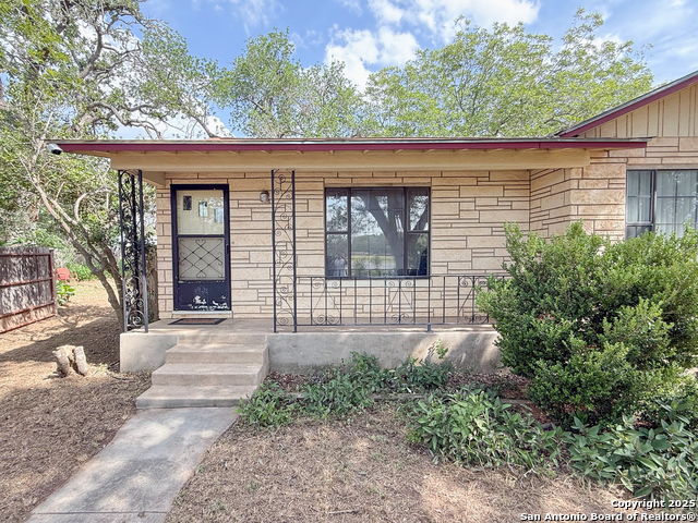 Details for 15430 Main S, Lytle, TX 78052