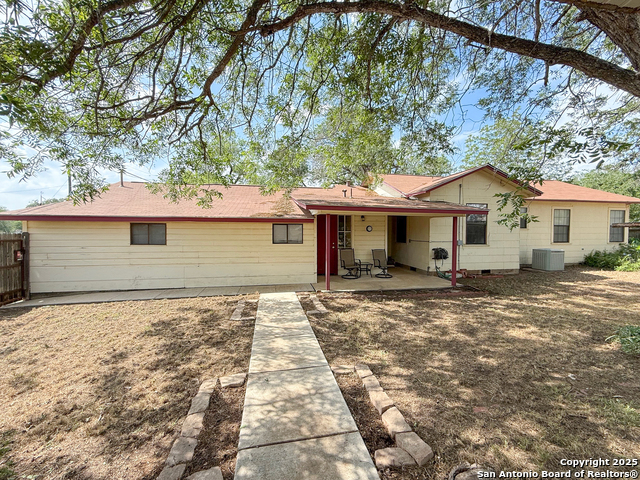 Image 19 of 29 For 15430 Main S