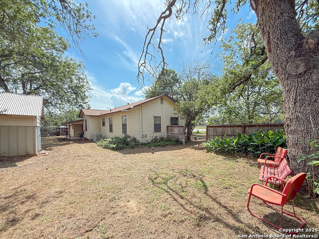 Image 22 of 29 For 15430 Main S