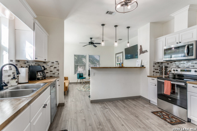 Image 10 of 33 For 410 Gulf  