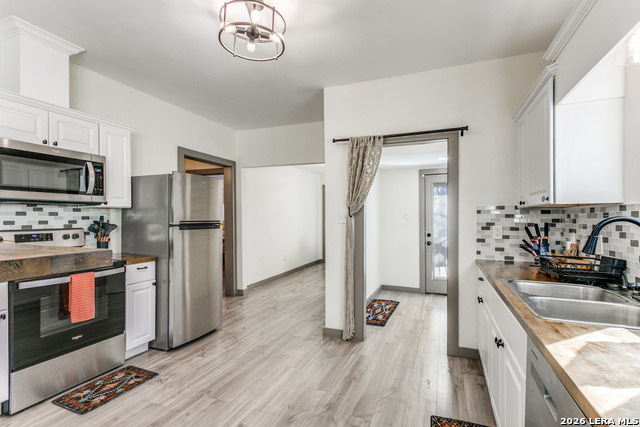 Image 11 of 33 For 410 Gulf  