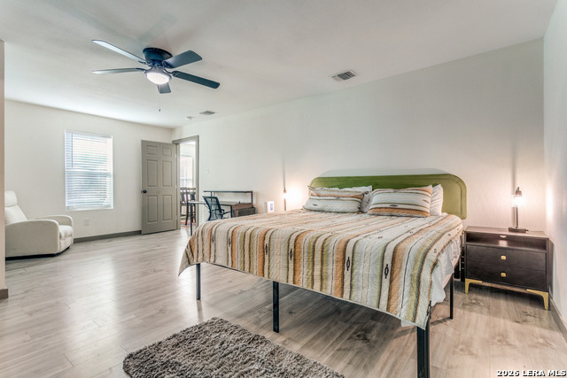 Image 17 of 33 For 410 Gulf  