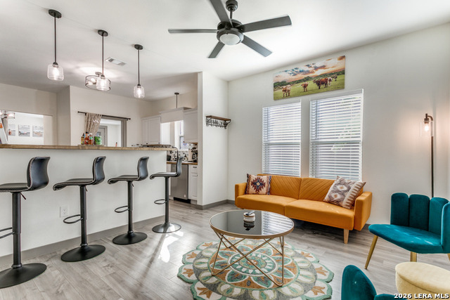 Image 5 of 33 For 410 Gulf  